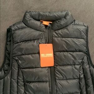 Reel Legends Black Puffer Vest